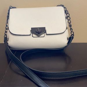 Sandra Roberts cross body. Small bag